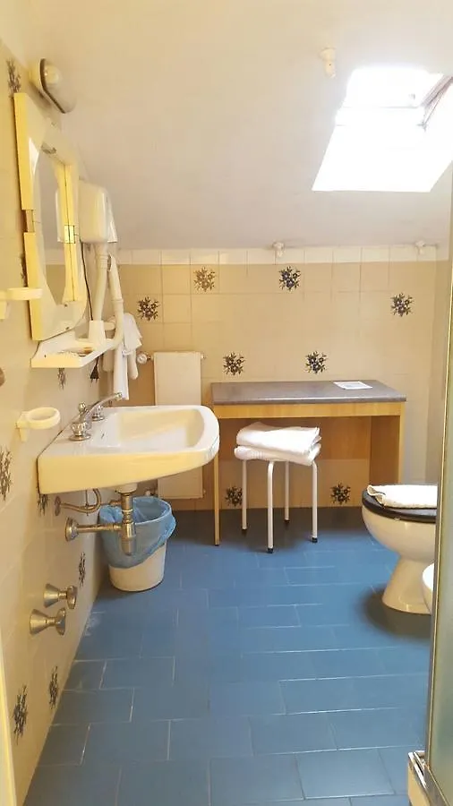 Albergo Savoia أوسبيداليتي فندق